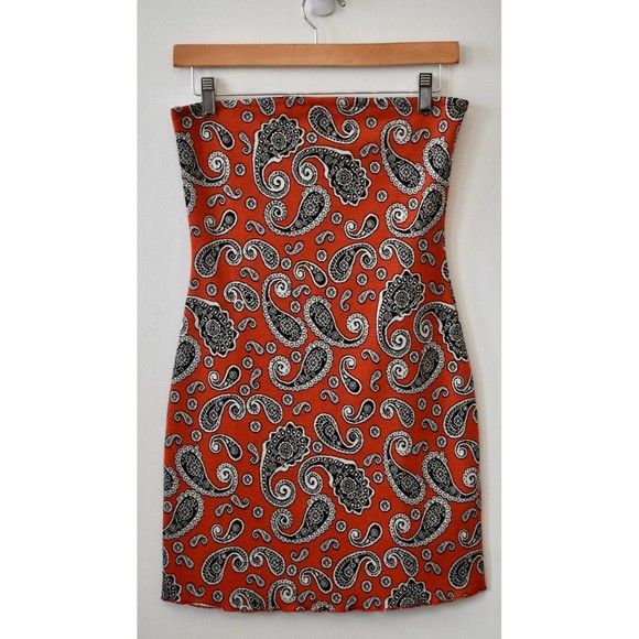 Urban Outfitters Orange/Red Paisley Print Strapless Tube Knit Dress - Picture 2 of 6
